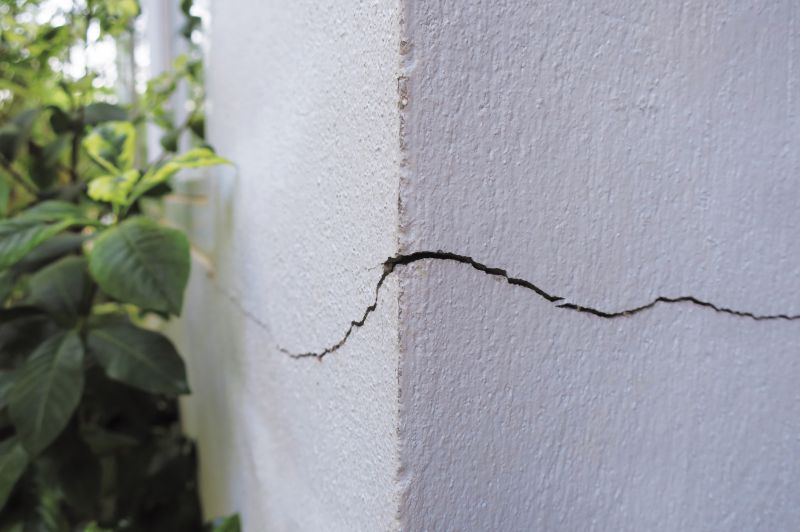 Structural Crack Repair in La Vernia, TX